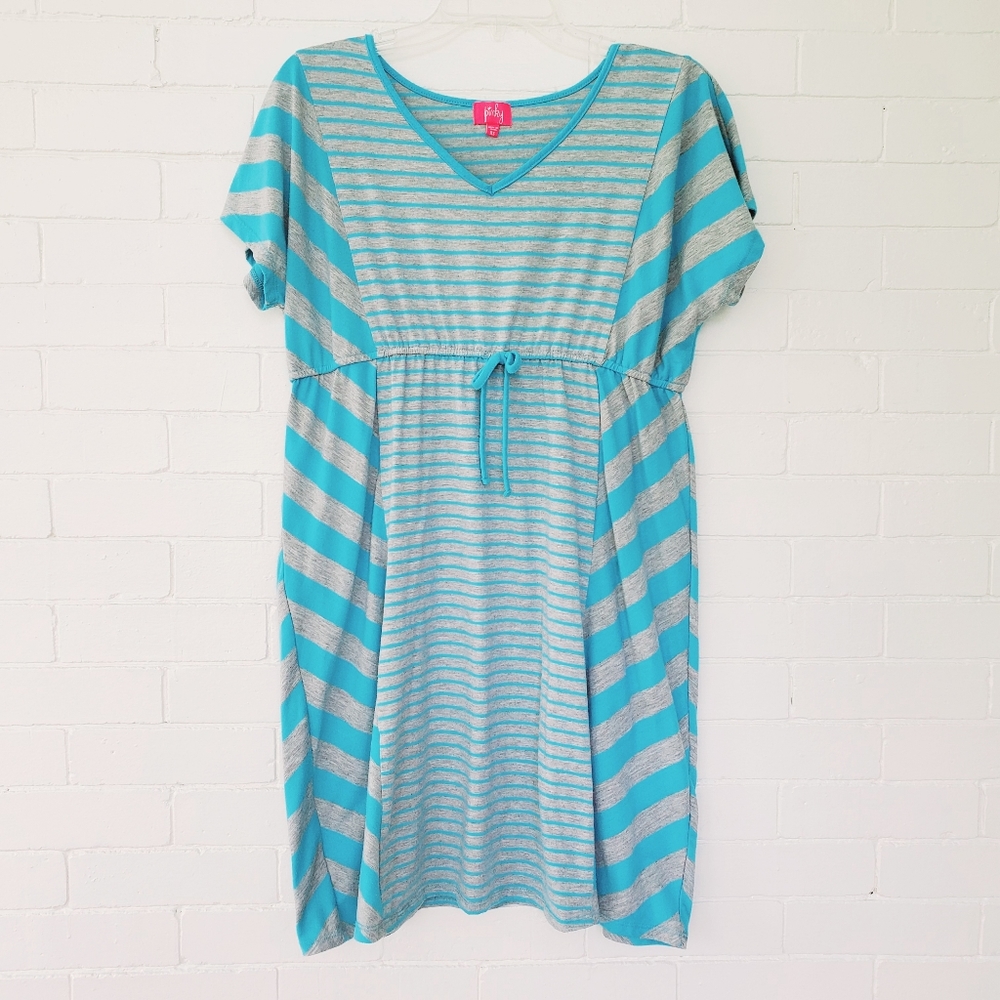 Pinky grey and blue cover up dress size 18.5 girls